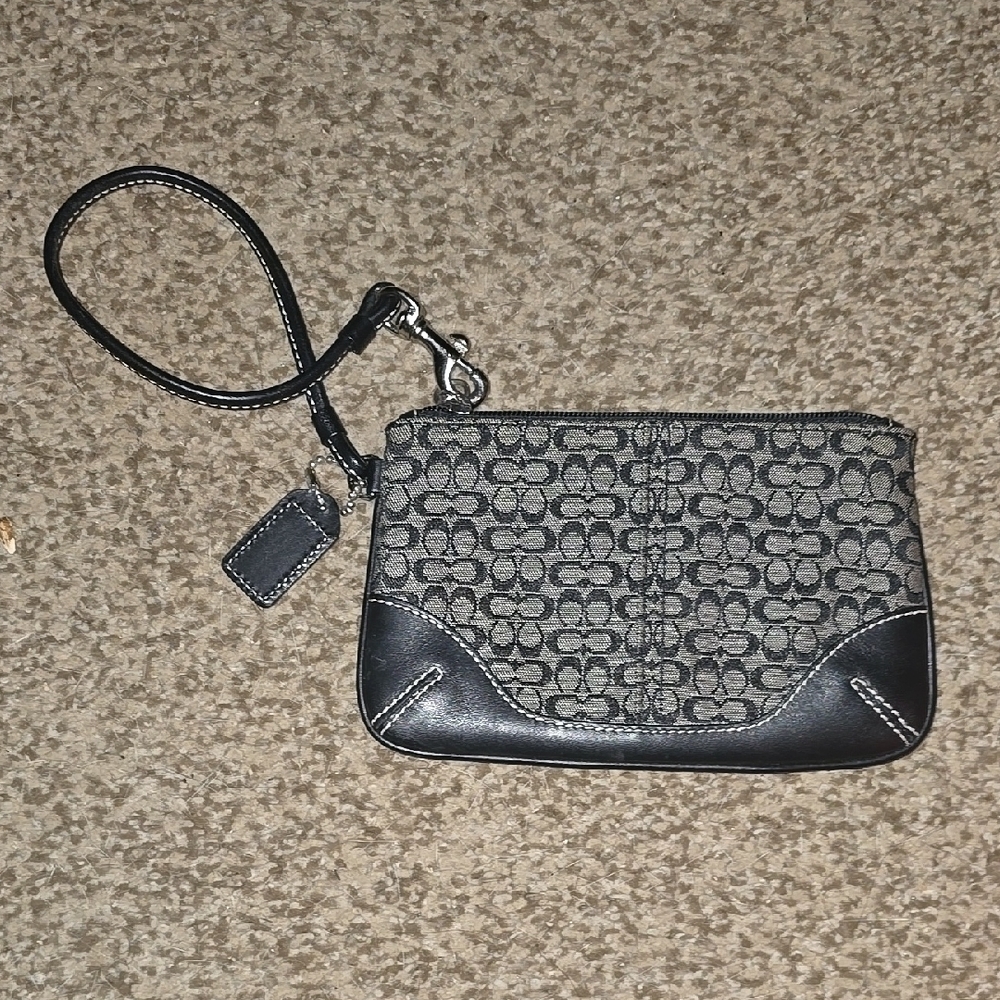 Authentic Coach Wristlet